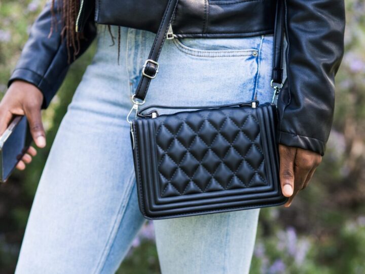 Comment choisir un sac en bandoulière en cuir femme ?